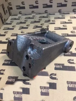 Кронштейн генератора 4931017 - QSB (Ориг)